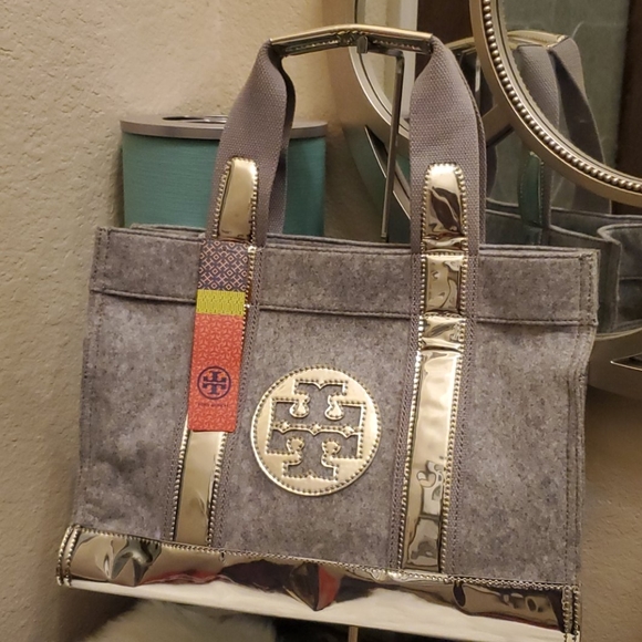 ella flannel tote